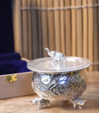 silver bowl with Elephant lid for gifting purpose