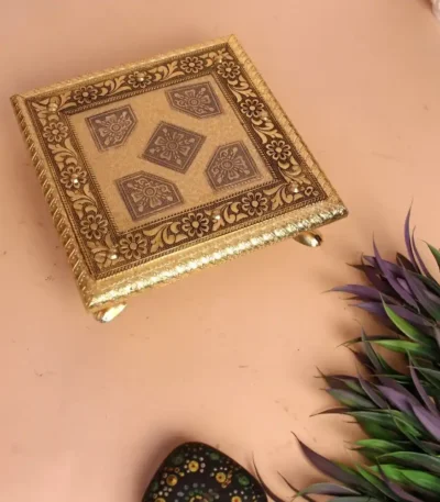 8X8 Metal Regzin Small Chowki