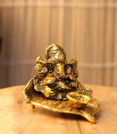 Metal Patta Ganesh Diya