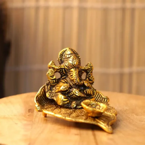 Metal Patta Ganesh Diya
