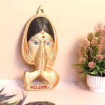 Welcome Lady Face