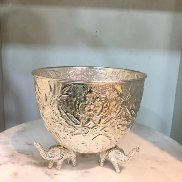brass elephant urli