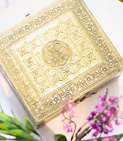 Brass Bangal Box 8x8x4