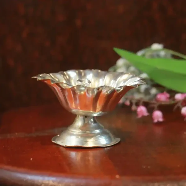 flower akhand jyot diya