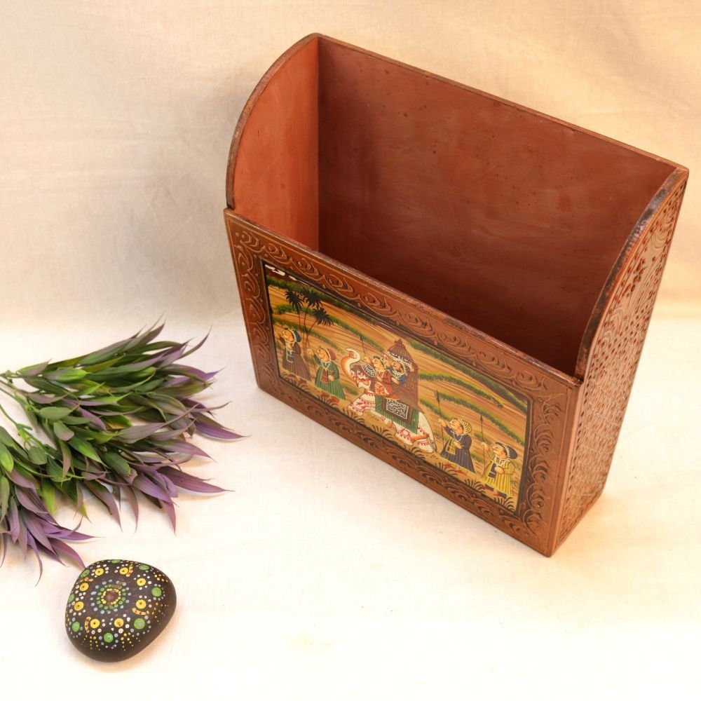 Handcrafted Wooden Magazine Holder with Intricate Design - Image 3