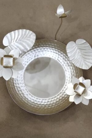 LEAF URLI LOTUS