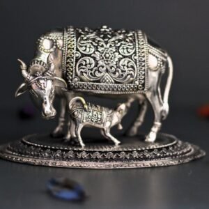 Elegant Silver-Tone Kamadhenu Cow and Calf Idol | Divine God Idols for Home Temple & Prosperity Gift
