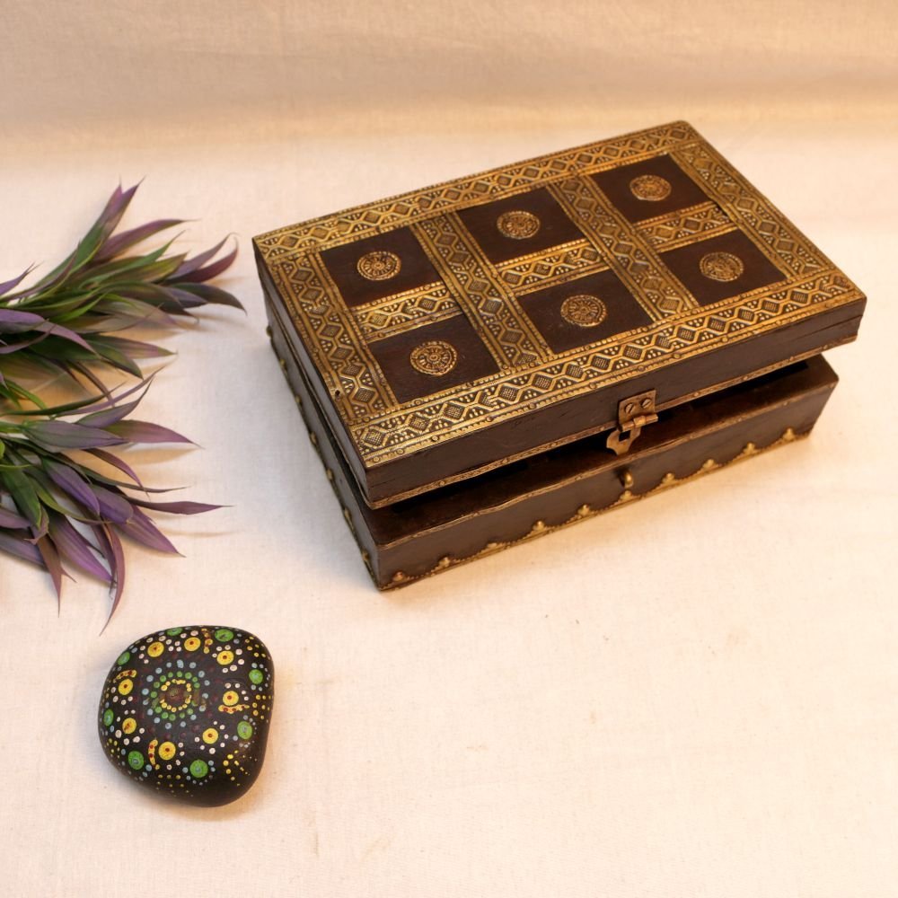 Antique Wooden Trinket Box - 9 ′′ Decorative Storage Chest for Keepsakes - Image 2