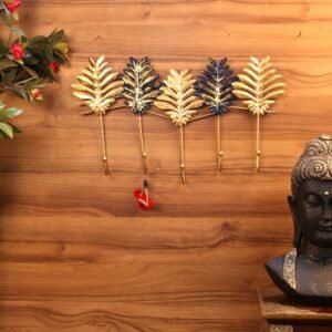 Golden Leaf Wall Hook – 22  ′′   Wide Iron Key and Coat Hanger Decor