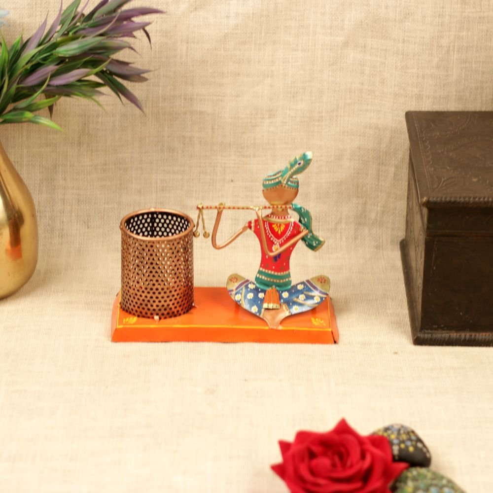 IRON PAINTED SITTING KRISHNA PEN STAND - Image 4