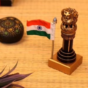WOODEN ASHOK PILLAR NATURAL POLISH WITH FLAG 6 INCH
