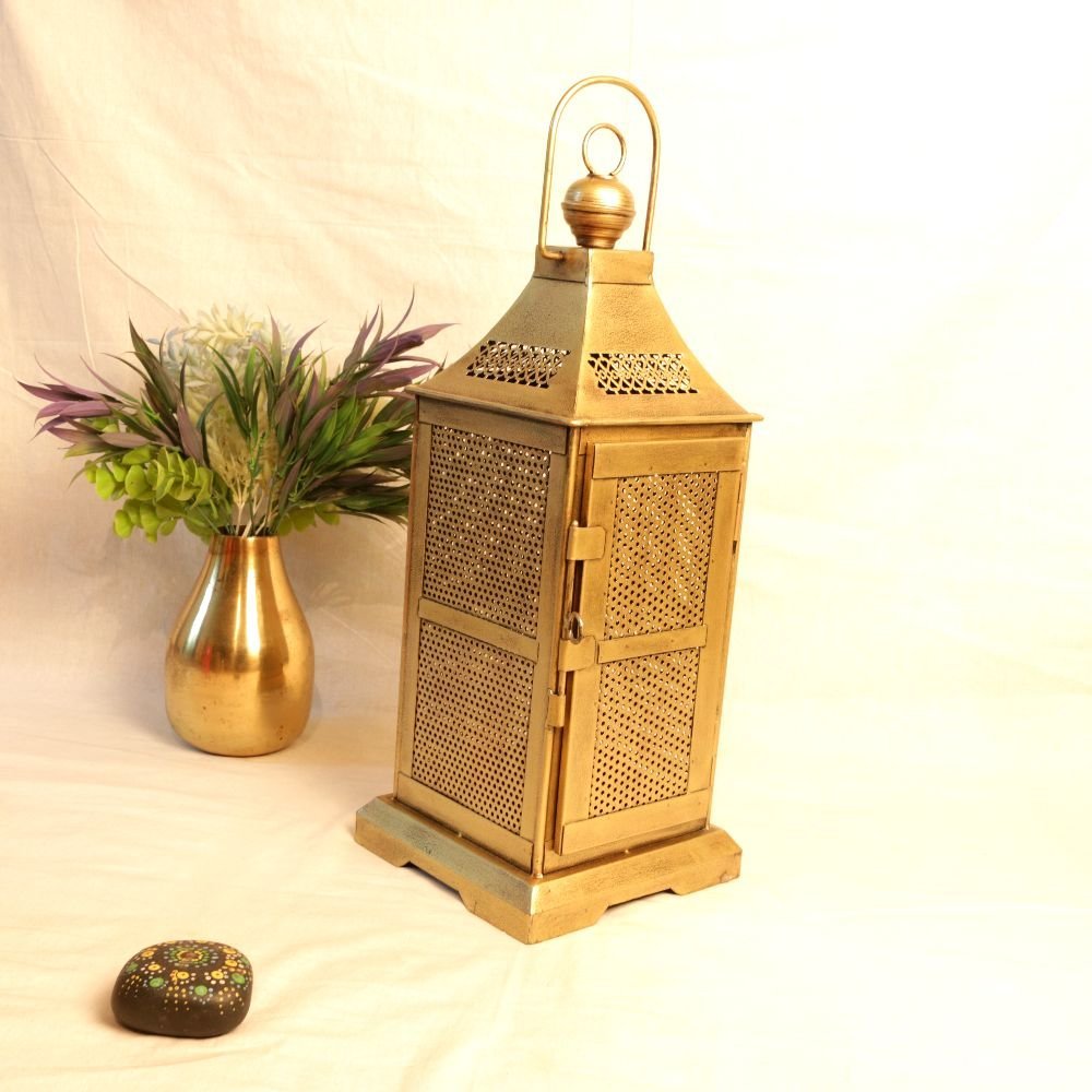 Tall Golden Iron Hurricane Lantern - 21 ′′ Floor Lamp for Festive and Outdoor Decor - Image 2