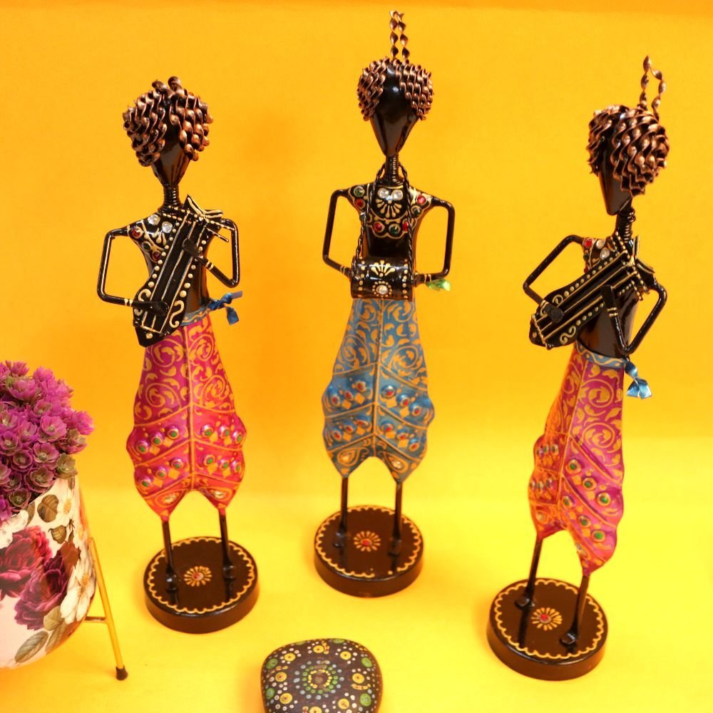 Set of 3 Iron Musician Figurines - 14.5 ′′ Folk Art Statues for Festive Decor