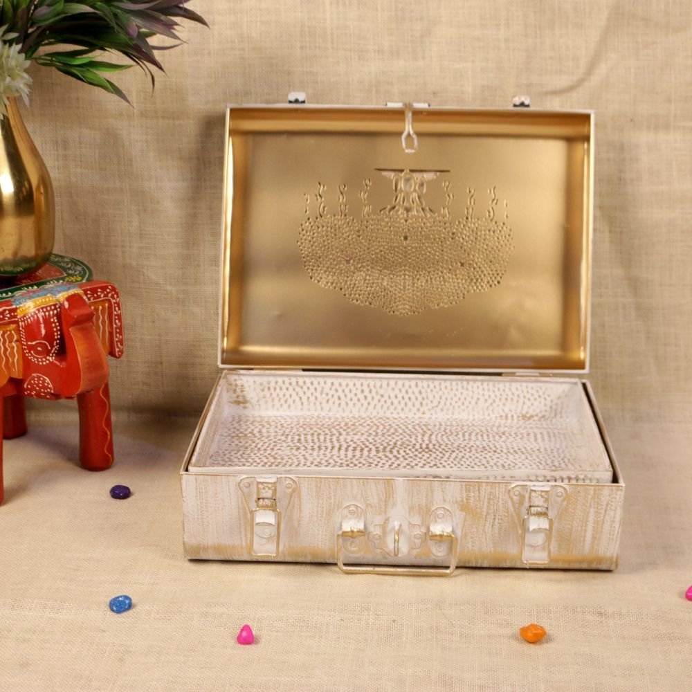Vintage-Style Metal Storage Trunk - Image 4