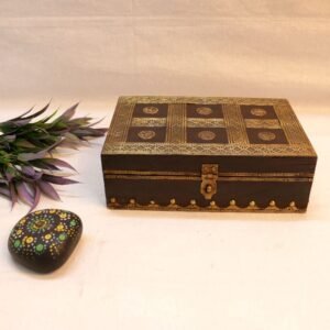Antique Wooden Trinket Box – 9 ′′ Decorative Storage Chest for Keepsakes