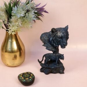 Black Panther Resin Statue – 9 ′′ Iron-Finish Animal Sculpture Decor
