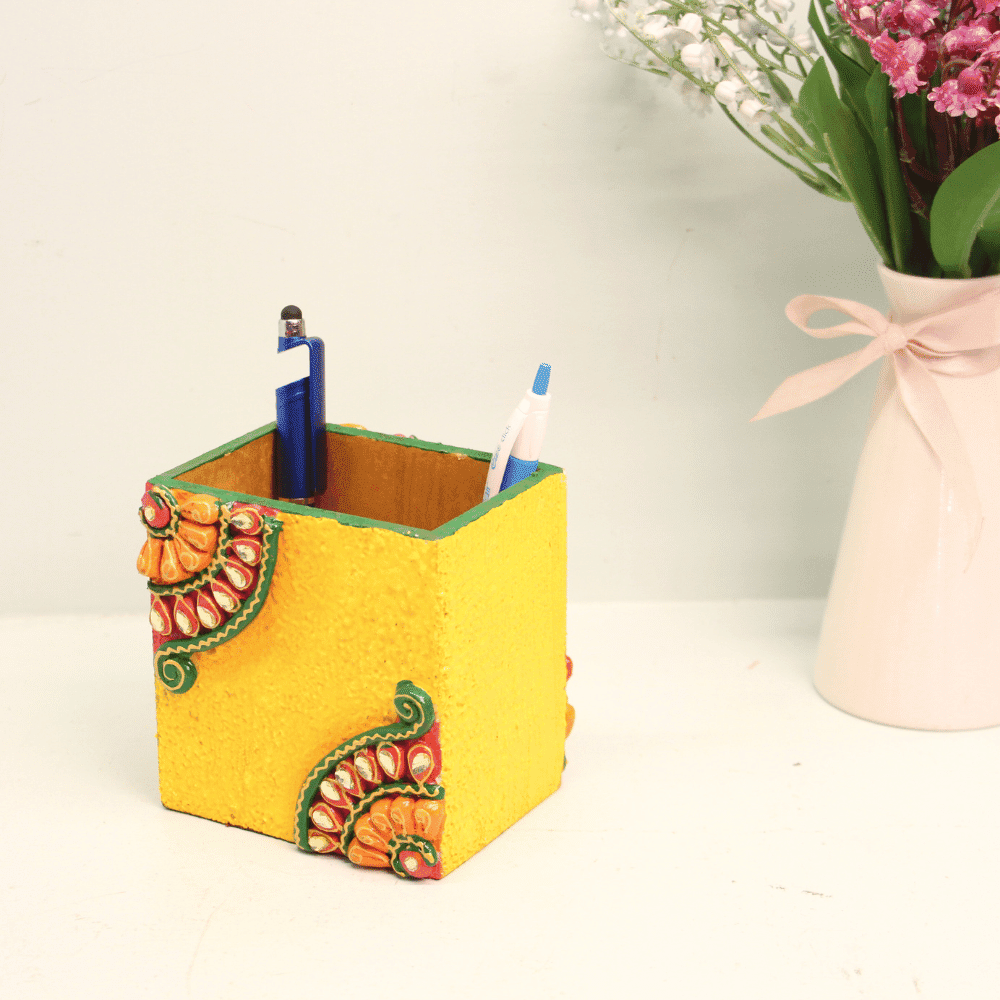 WOODEN KUNDAN CHOKOR PEN STAND - Image 5
