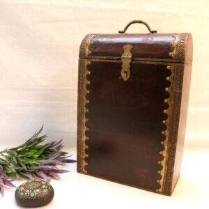 Antique Wooden Storage Trunk – 13.5 ′′ Decorative Chest for Wine and Keepsakes