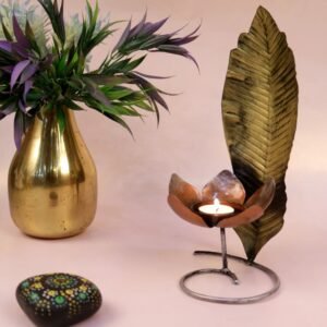 GOLDEN LEAF