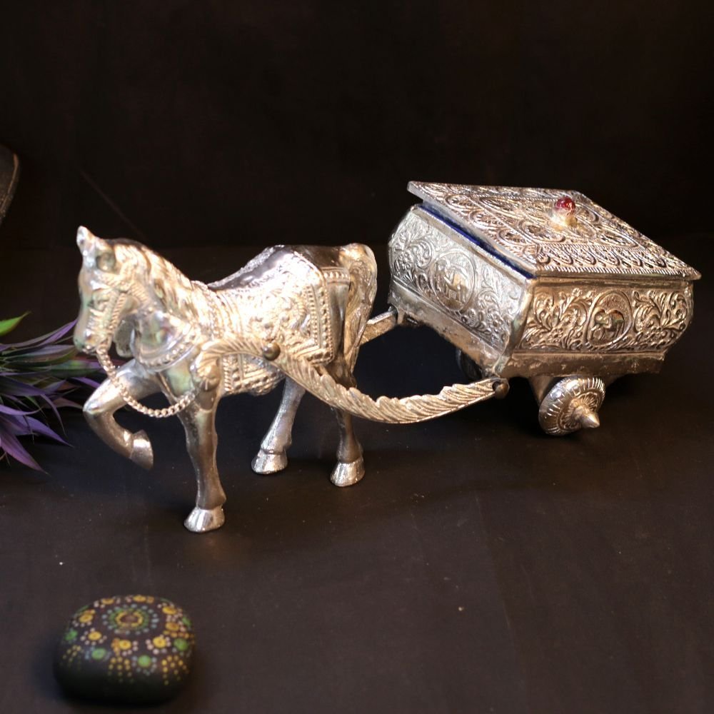 Silver-Plated Horse-Drawn Carriage Storage Box | Velvet Lined Decorative Chest - Image 2