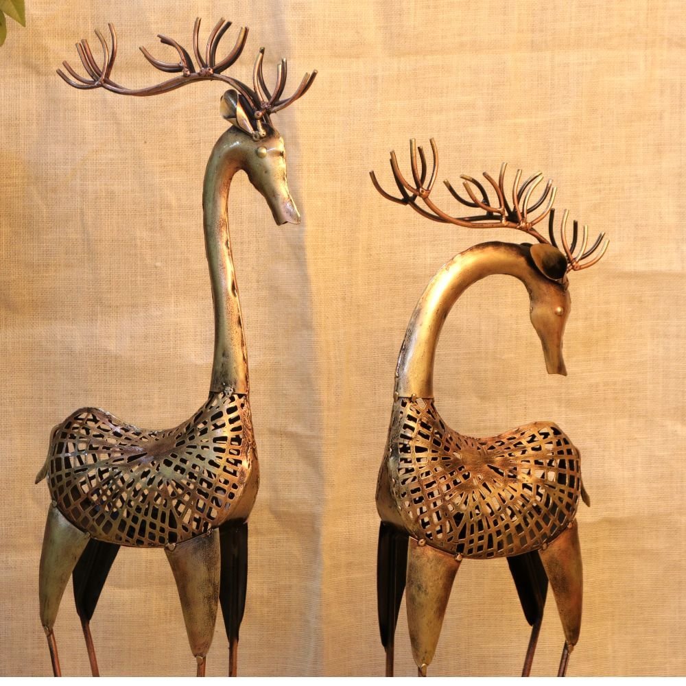 Luxury Set of 2 Golden Metal Deer Sculptures | 31-Inch Christmas Floor Decor - Image 4