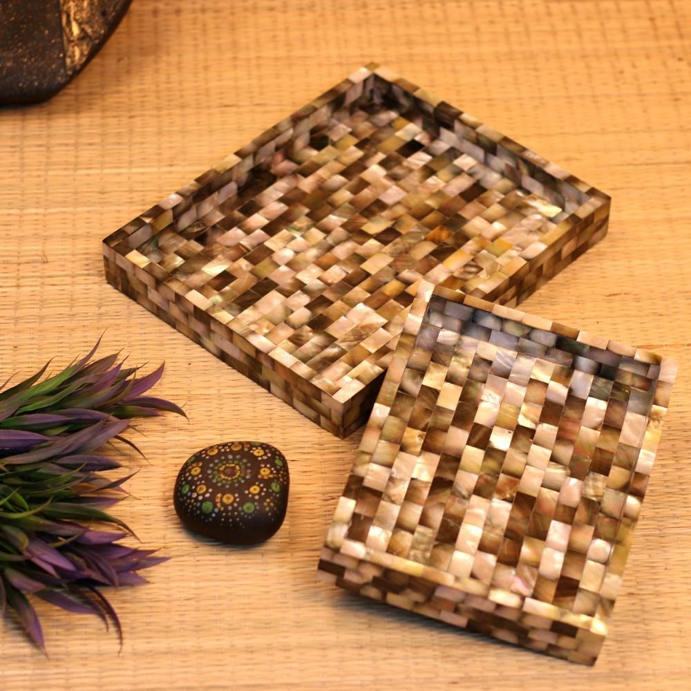 Black Mother Of Pearl Tray Set Of 2 - Image 3