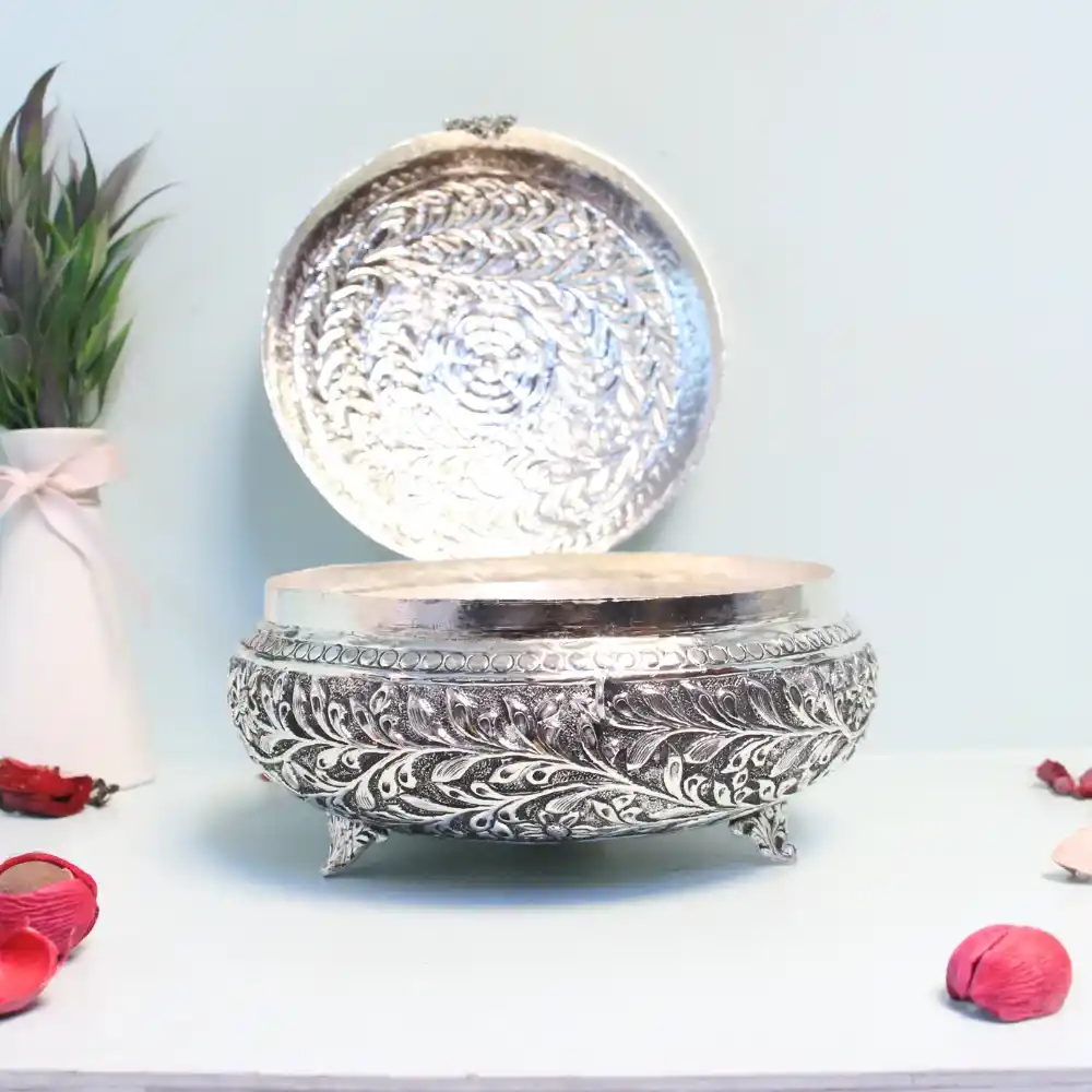 Chitai Round Jewelry Box - Image 3