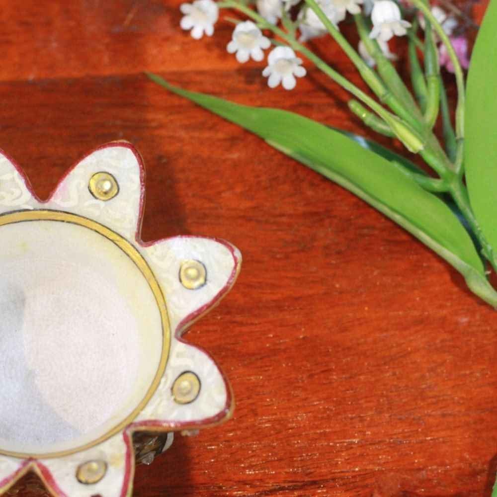 Marble Flower Candle - Image 3