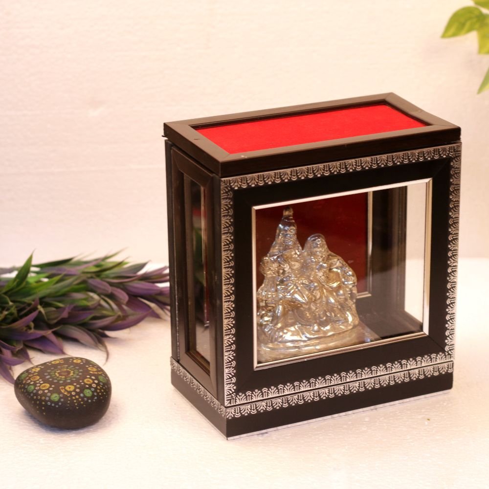 Serene Radha Krishna Metal Idol in Display Box | Premium God Idols & Janmashtami Gift - Image 2