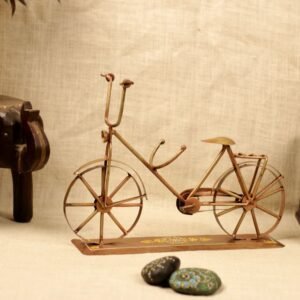 IRON PAINTED CYCLE BOTTLE STAND