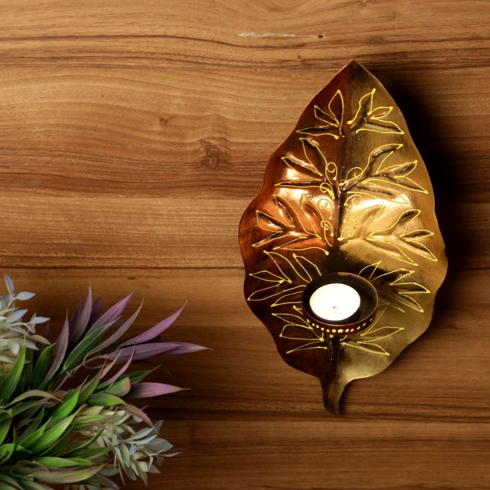 Golden Leaf Wall Sconce - 14 ′′ Metal Tea Light Holder for Festive Decor - Image 3