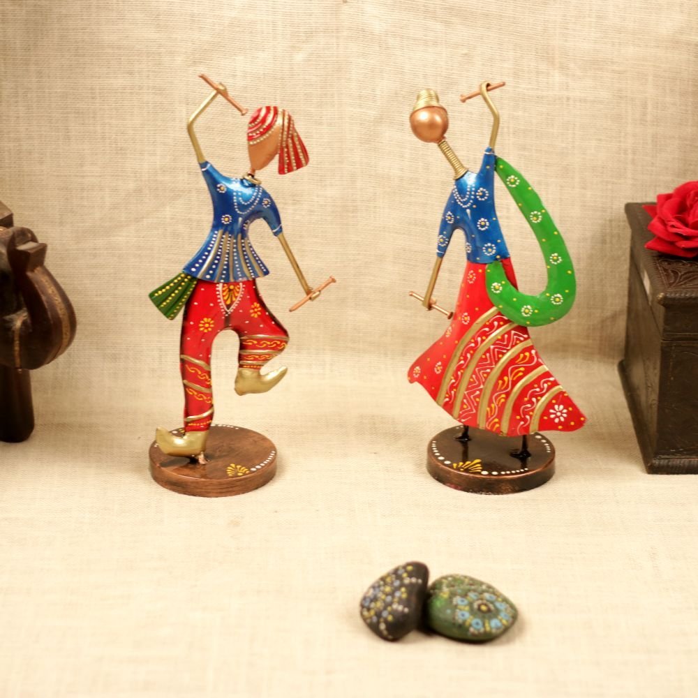 Set of 2 Metal Folk Dancers - 13 ′′ Hand-Painted Iron Figurines for Festive Decor - Image 3