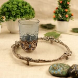 METAL & FIBER ROUND TRAY