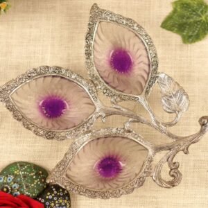 METAL GLASS 3 LEAF DESIGN TRAY