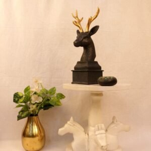 Black and Gold Deer Bust – 14 ′′ Resin Sculpture for Statement Festive Decor