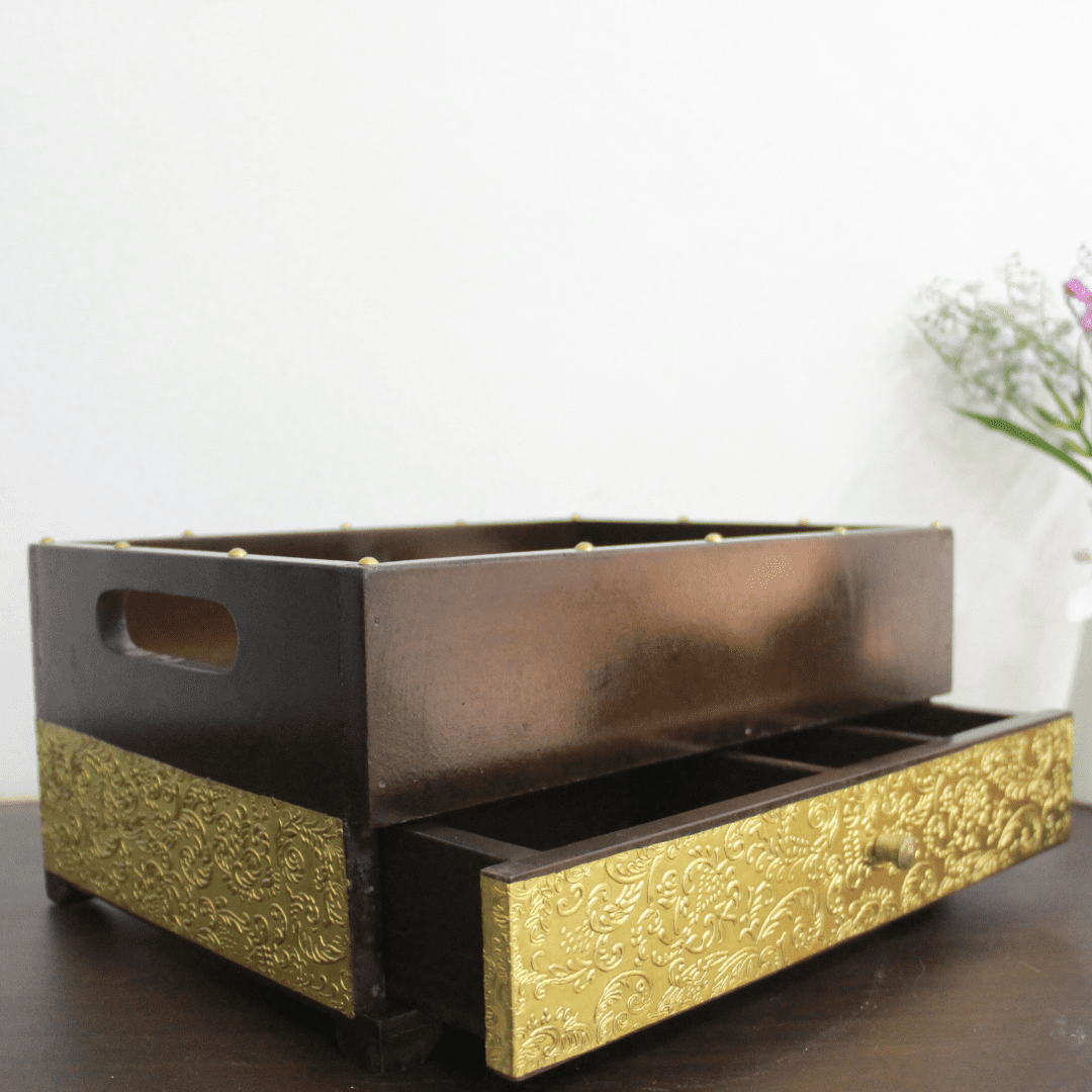 Brass Dinner Tray With Rack - Image 3