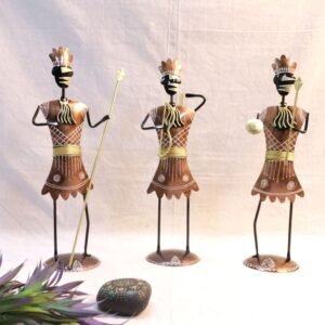 Set of 3 Iron Tribal Figurines – 15.5 ′′ Rustic Folk Art Statues for Home Decor
