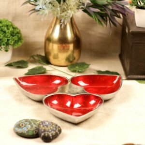 METAL SILVER RED 3 HEART TRAY