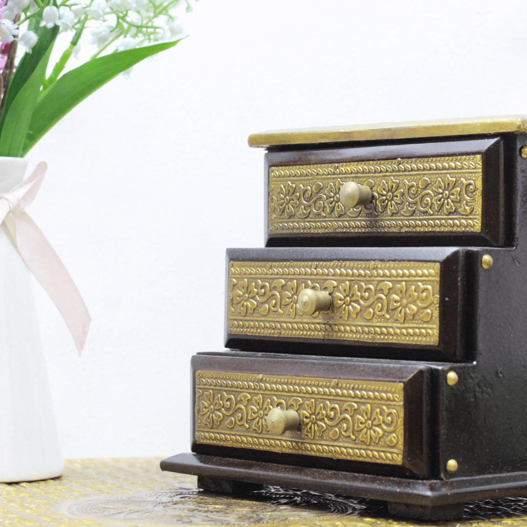 BRASS STEP 3 DRAWER - Image 5