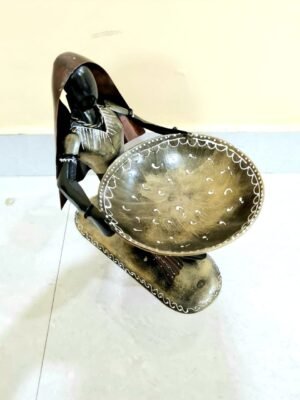 BOWL LADY