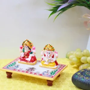 Laxmi Ganesh With Chowki