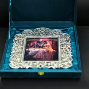 Silver Photo Frame – Ornate Traditional Decorative Photo Frame